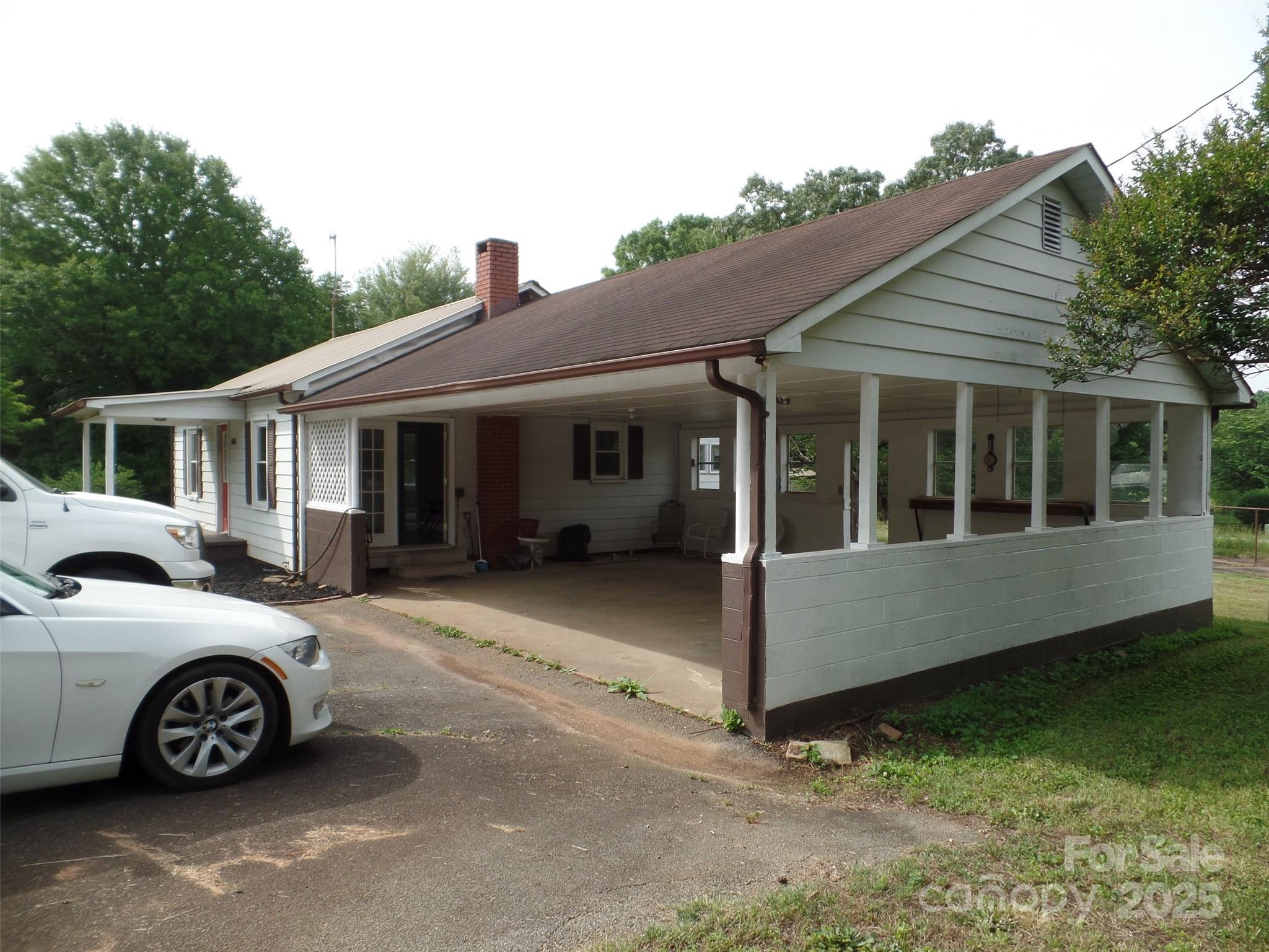 5004 King Wilkinson Road
