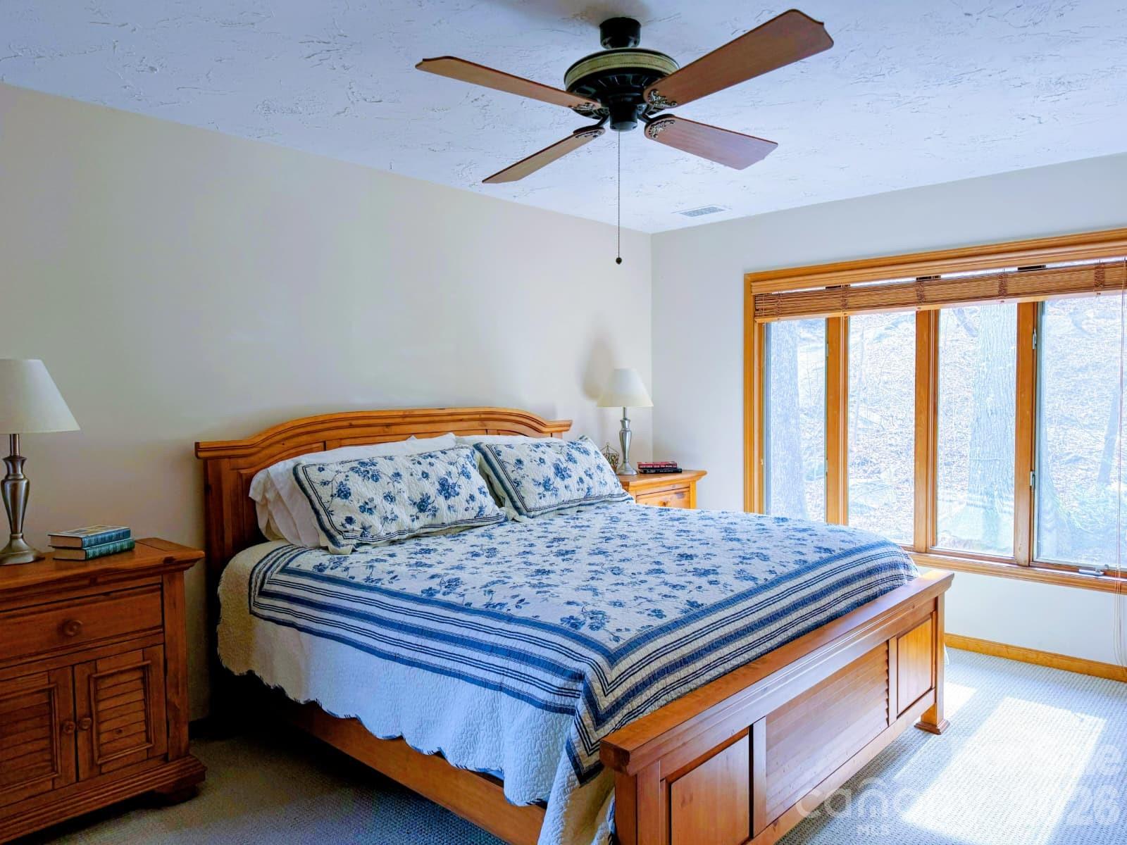 Rumbling Bald on Lake Lure - Residential