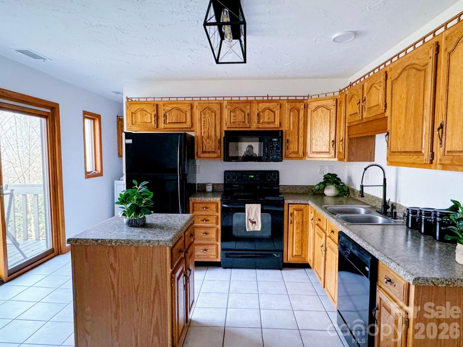 Rumbling Bald on Lake Lure - Residential