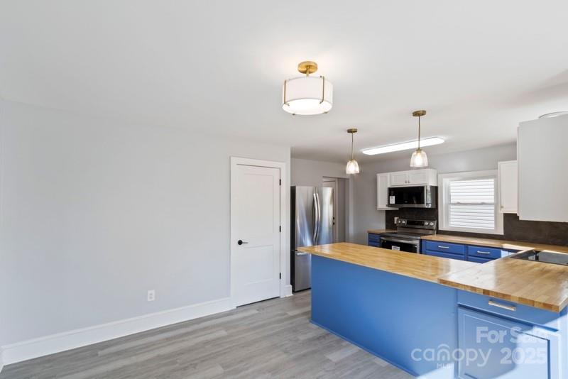 Chester, South Carolina 29706, United States, 2 Bedrooms Bedrooms, ,1 BathroomBathrooms,Residential,Active,105661