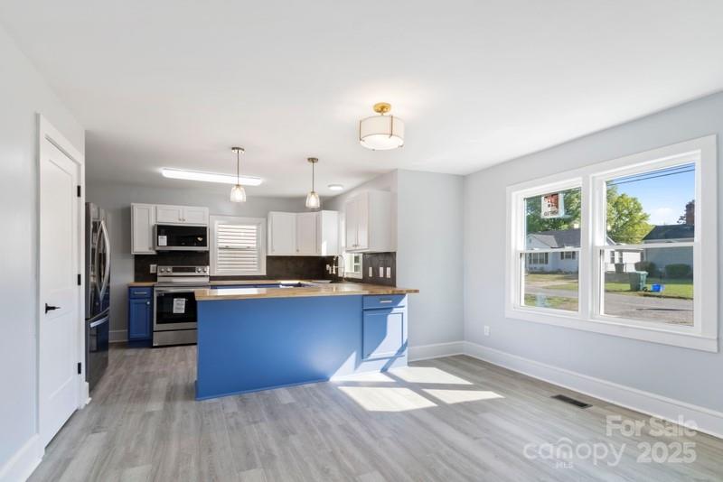 Chester, South Carolina 29706, United States, 2 Bedrooms Bedrooms, ,1 BathroomBathrooms,Residential,Active,105661