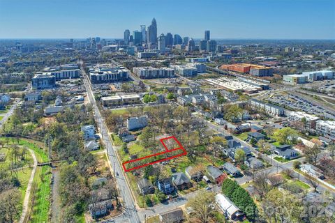 Photo of 517 E 17th Street, Charlotte, NC 28206 (MLS # 4334814)
