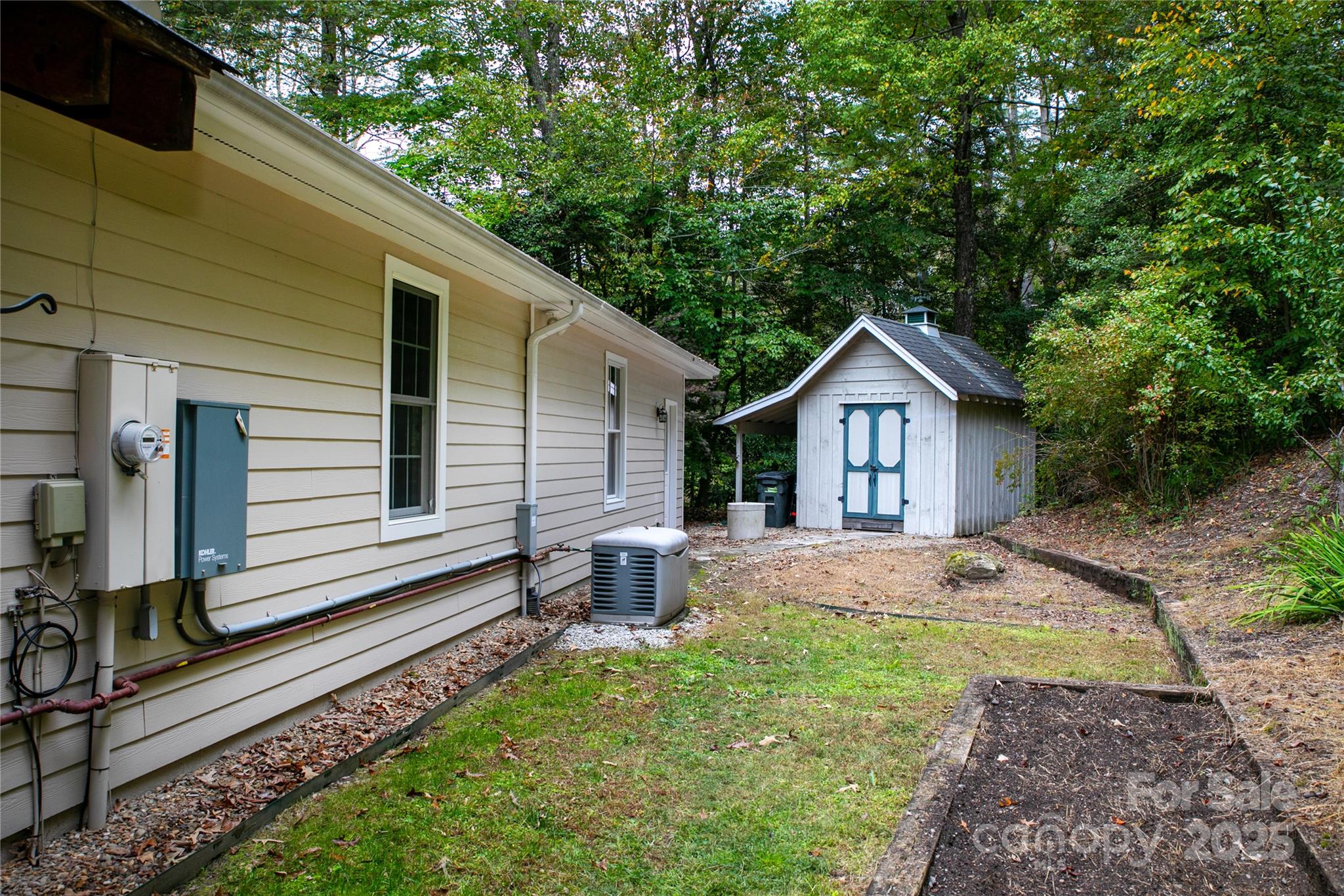 Oak Woods - Residential