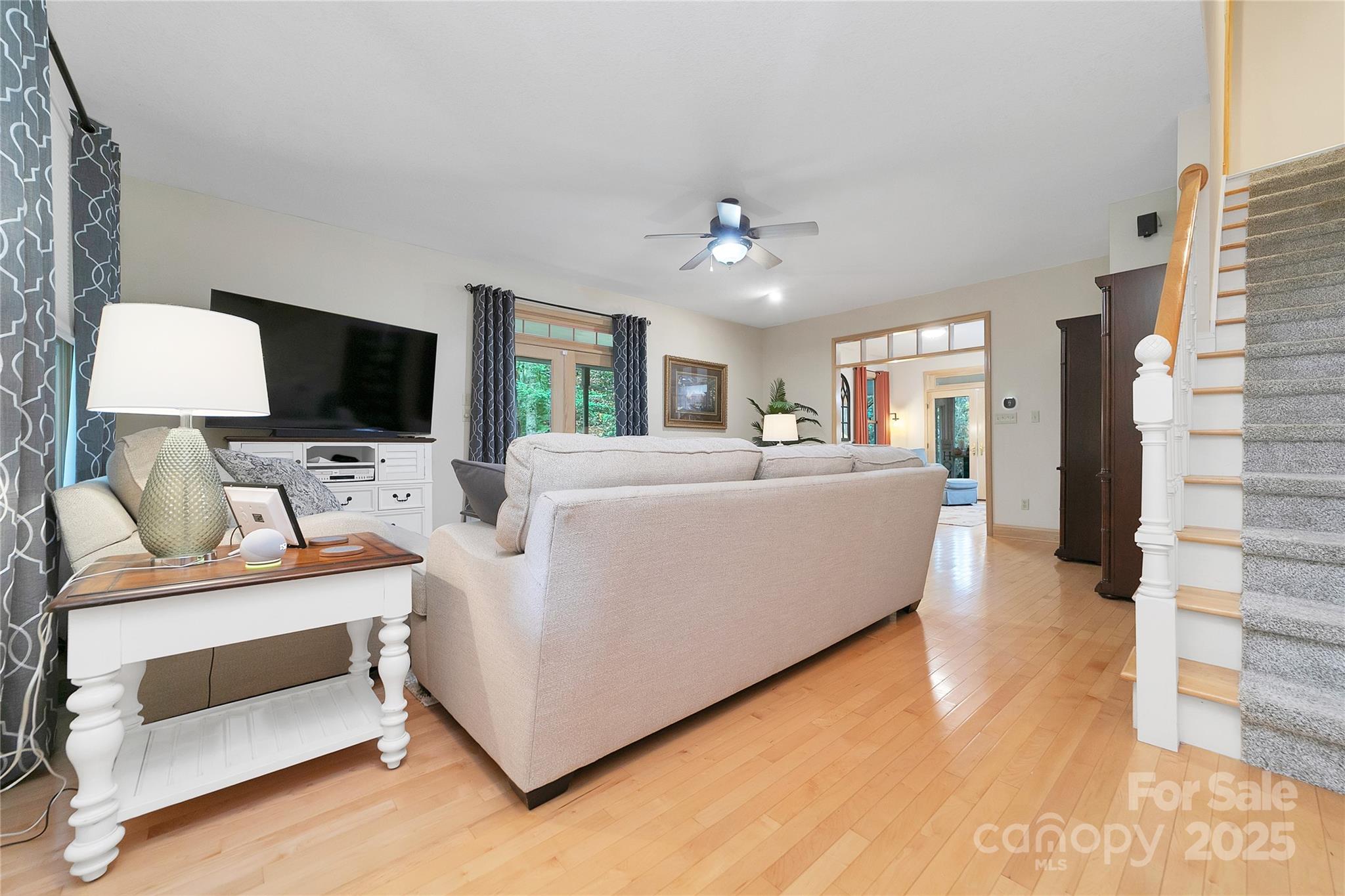 Oak Woods - Residential