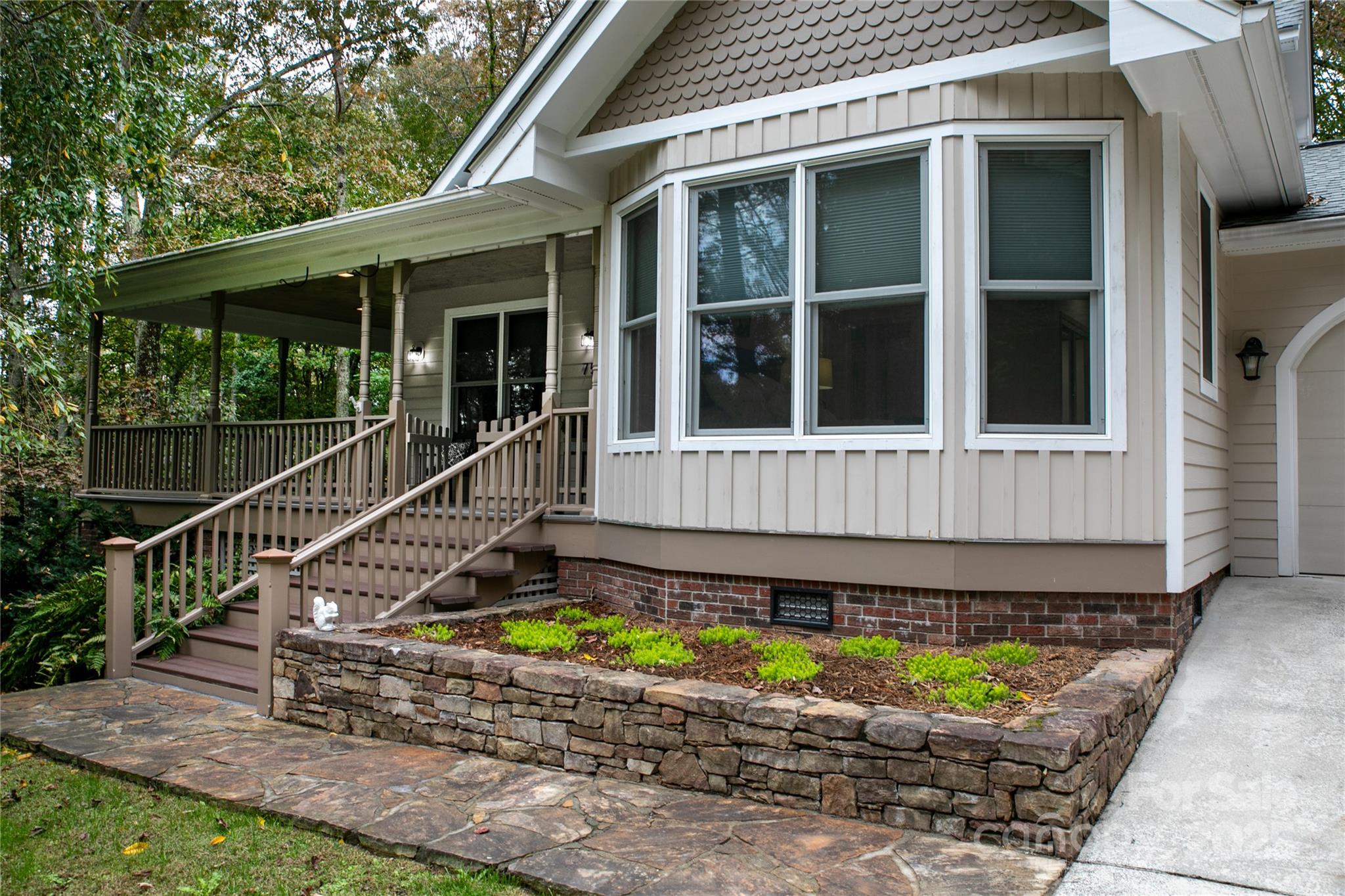 75 Twin Oaks Lane