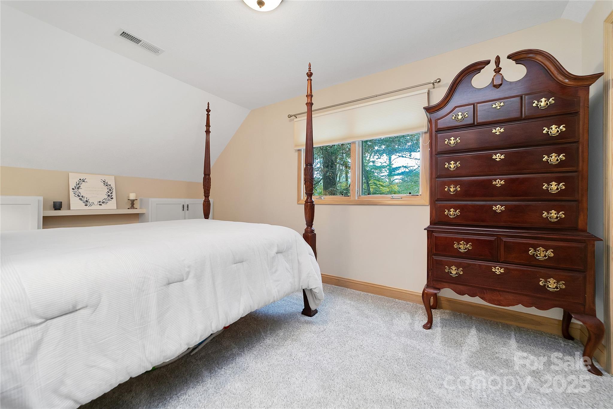 Oak Woods - Residential