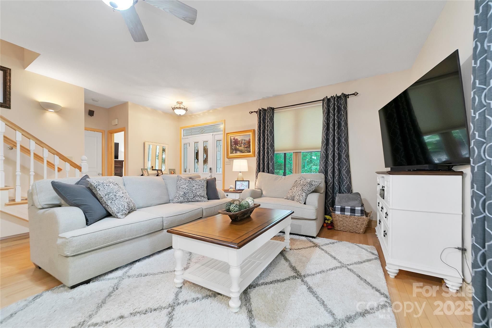 Oak Woods - Residential