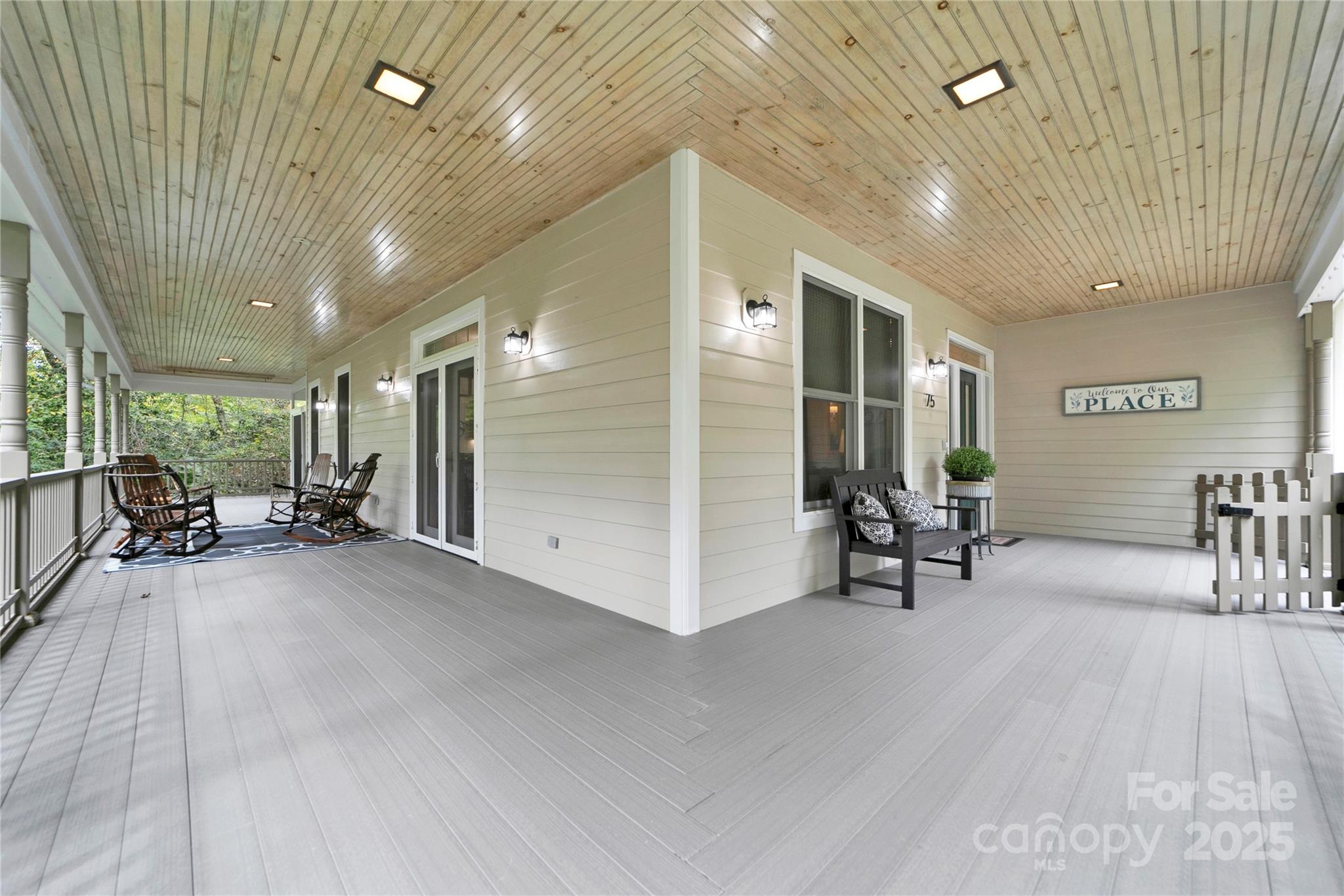 75 Twin Oaks Lane