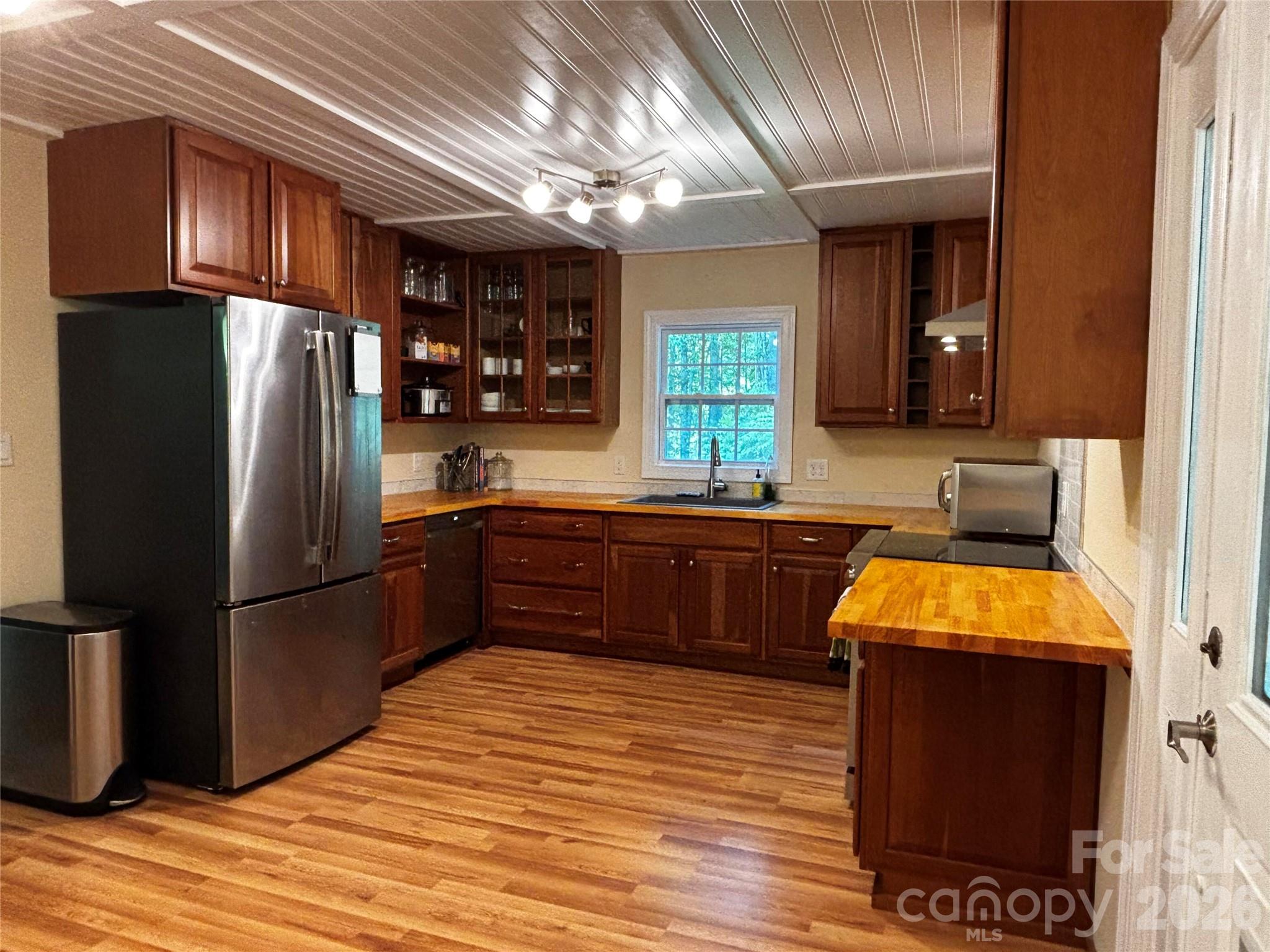 2879 Chandler Creek Road