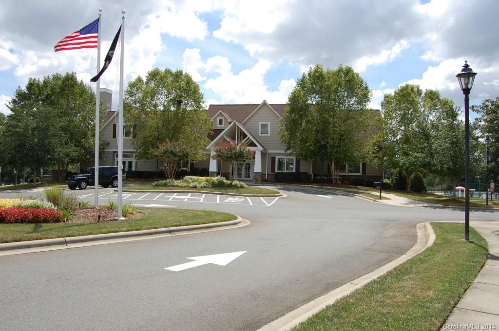 Moss Creek Village - Residential