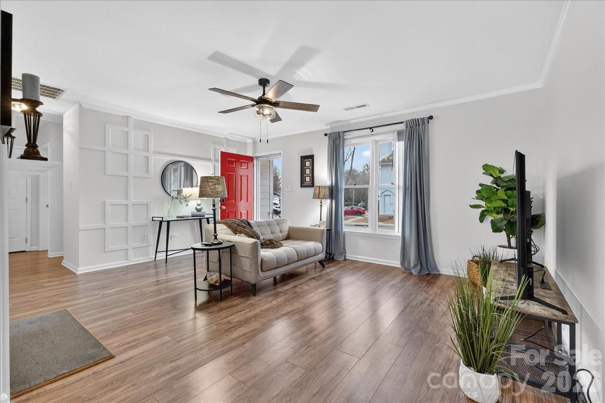 Oakdale Place - Residential