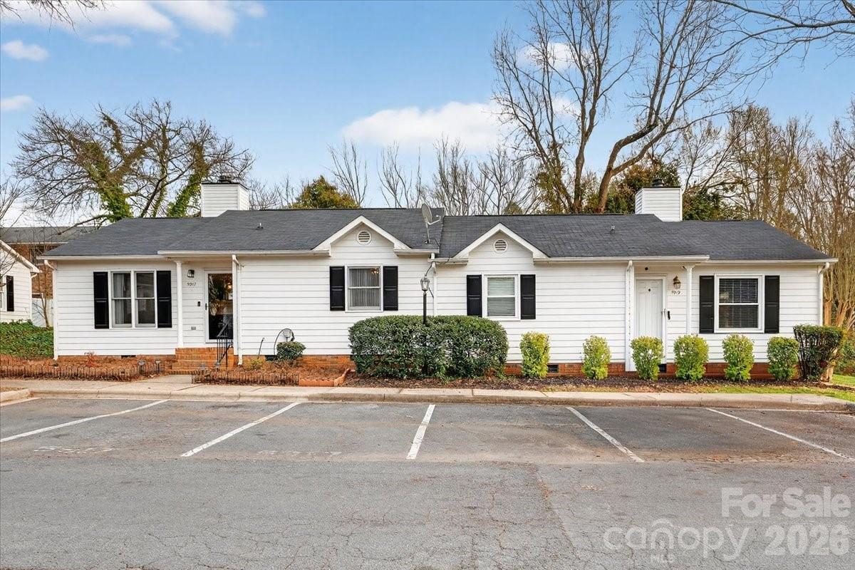 5917 Crape Myrtle Lane