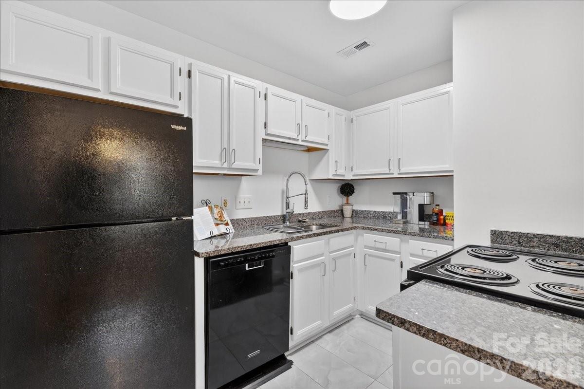 Oakdale Place - Residential