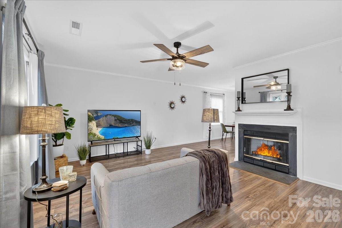 Oakdale Place - Residential