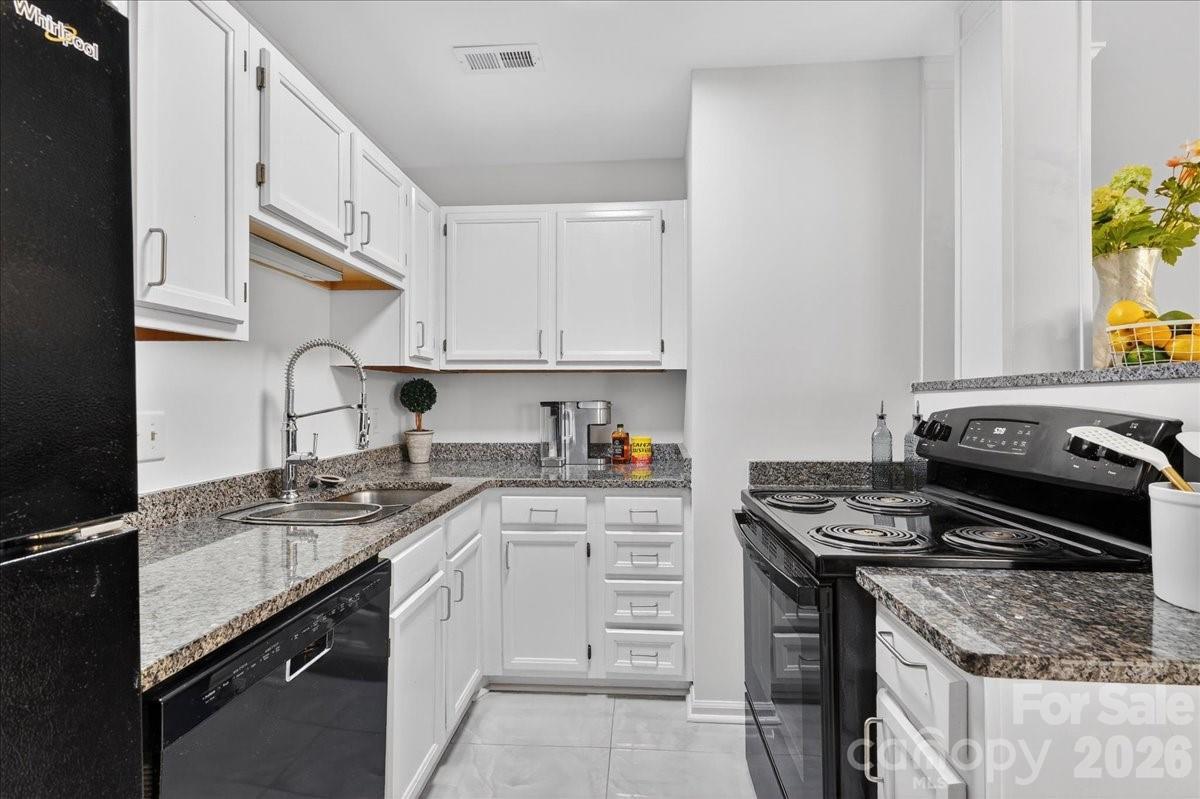 Oakdale Place - Residential