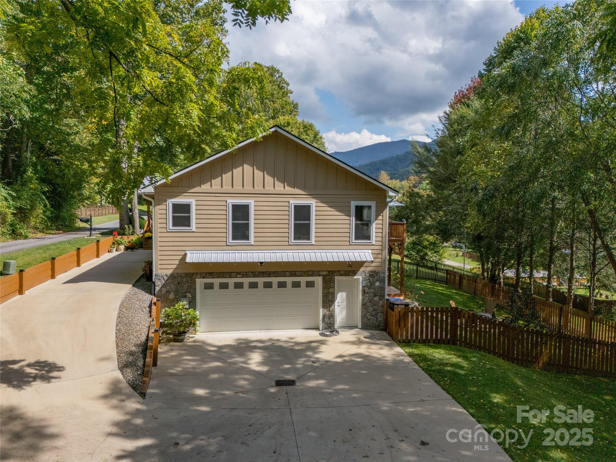 Valley Creek Run - Residential