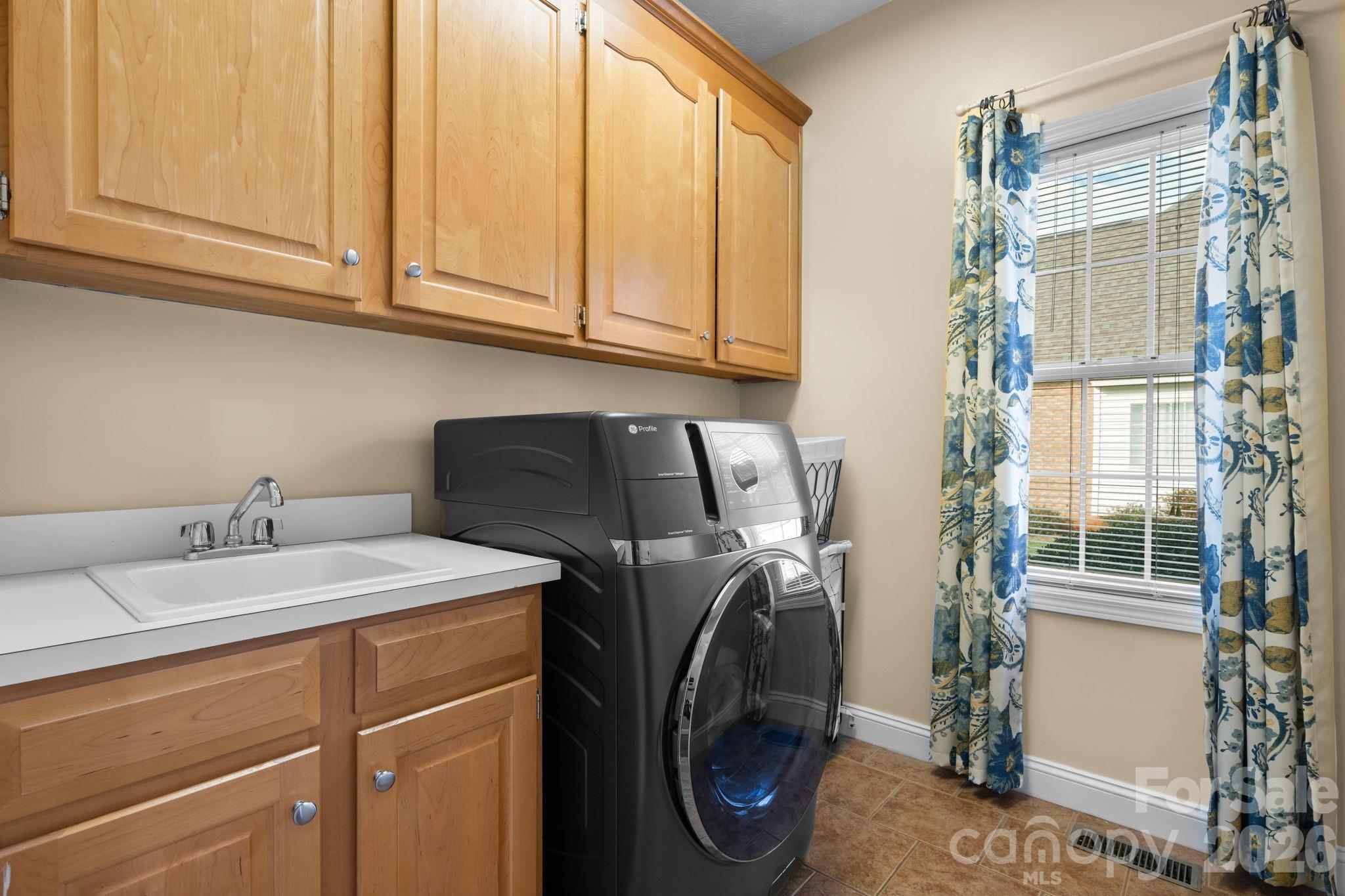 Olde Savannah - Residential