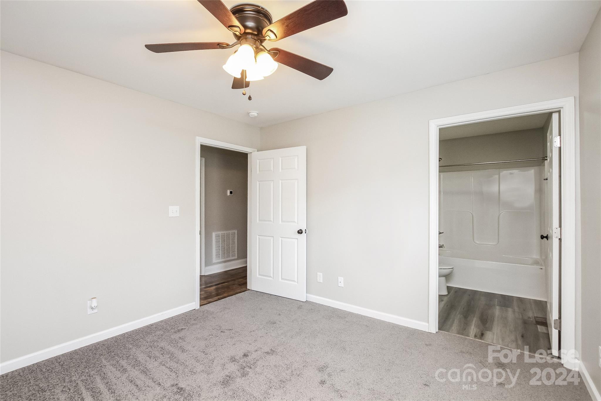 Unknown - Residential Lease