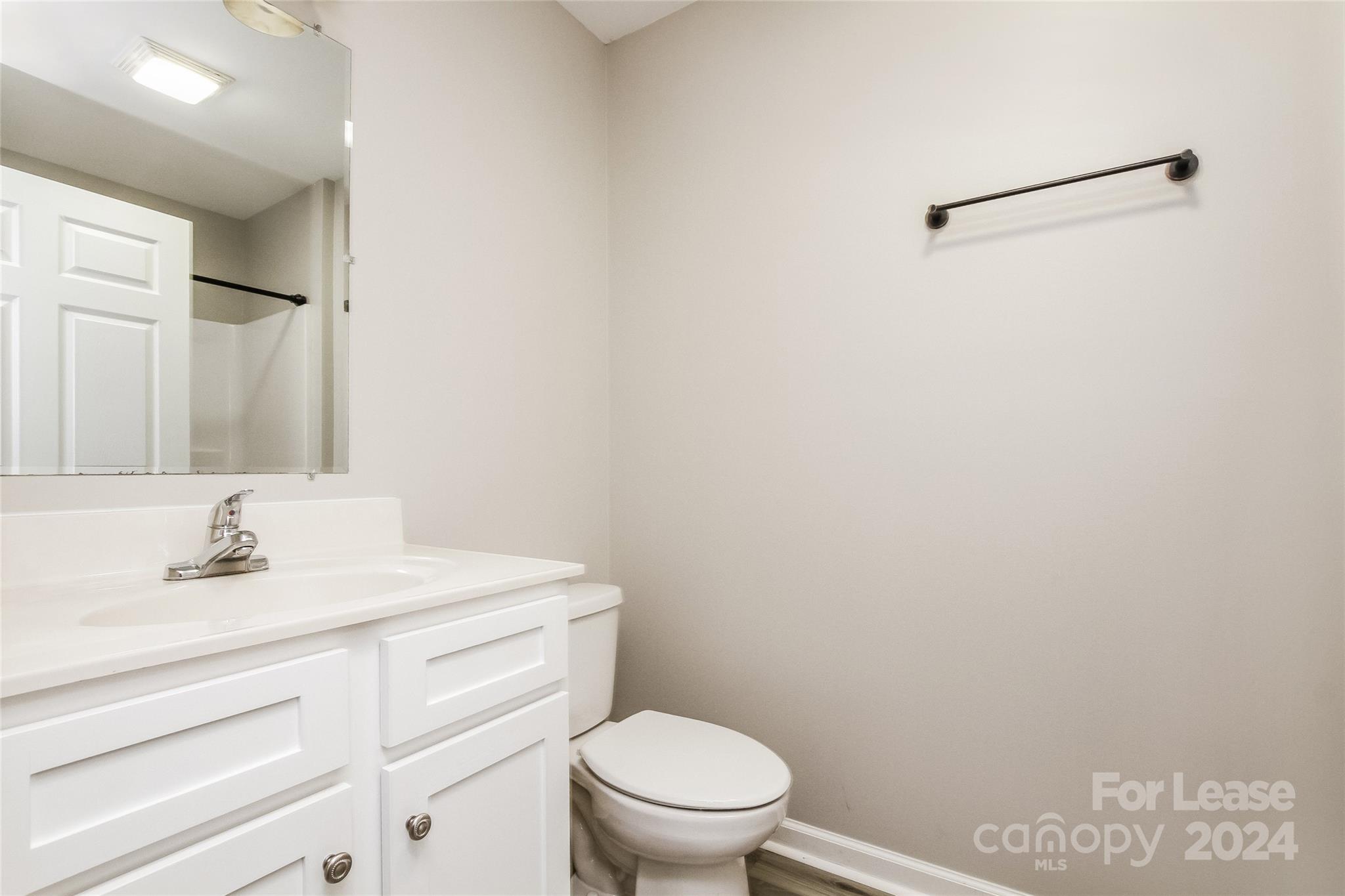 Unknown - Residential Lease