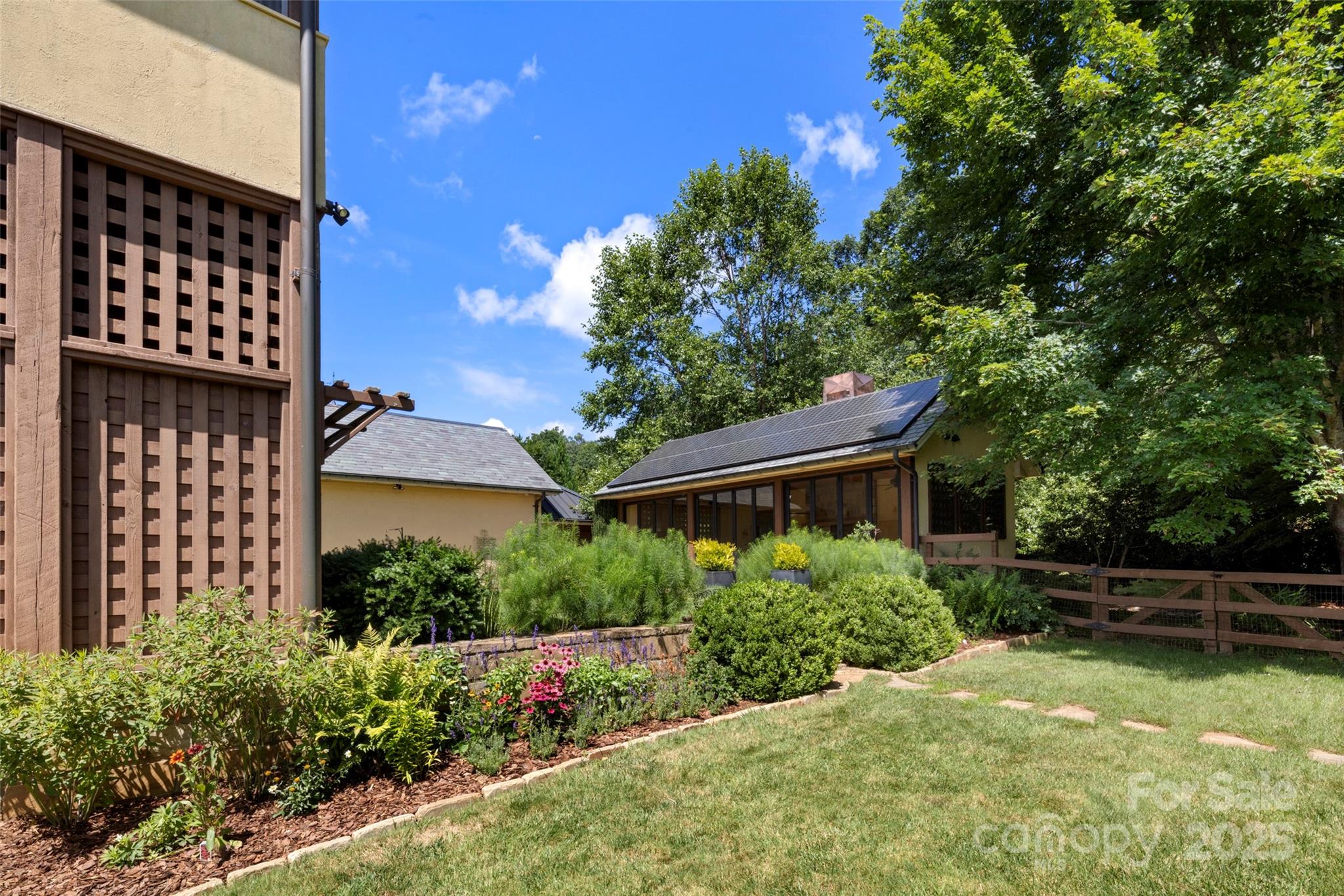 Ashbrook - Residential