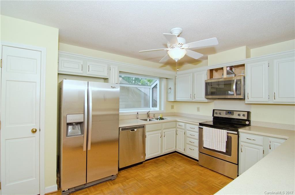 River Hills - Residential