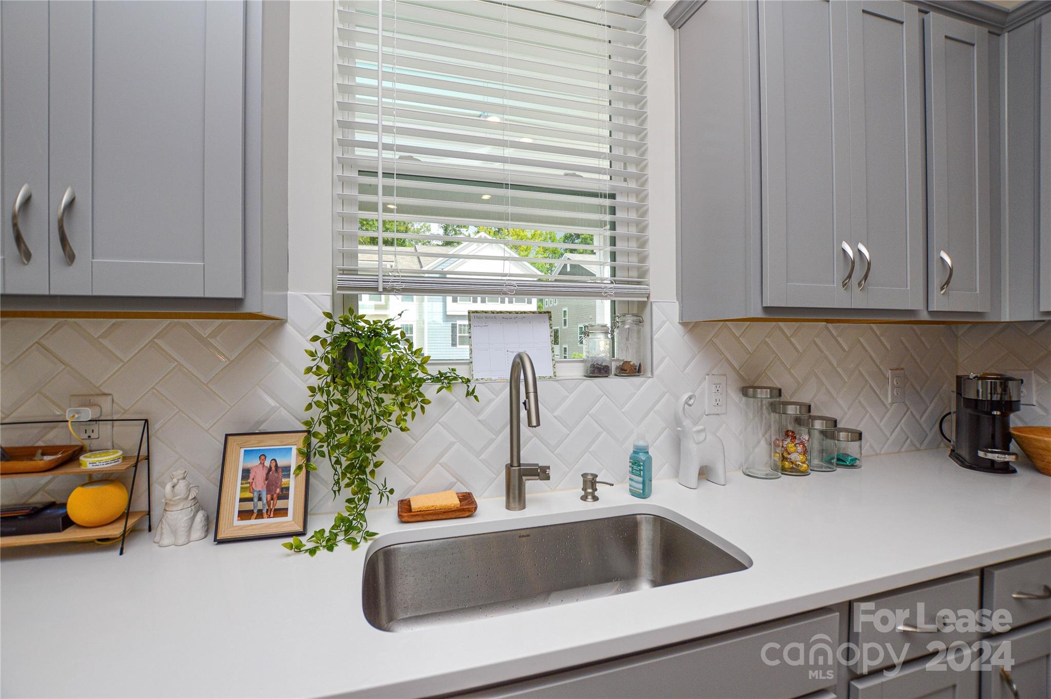 The Grove at Chestnut Park - Residential Lease