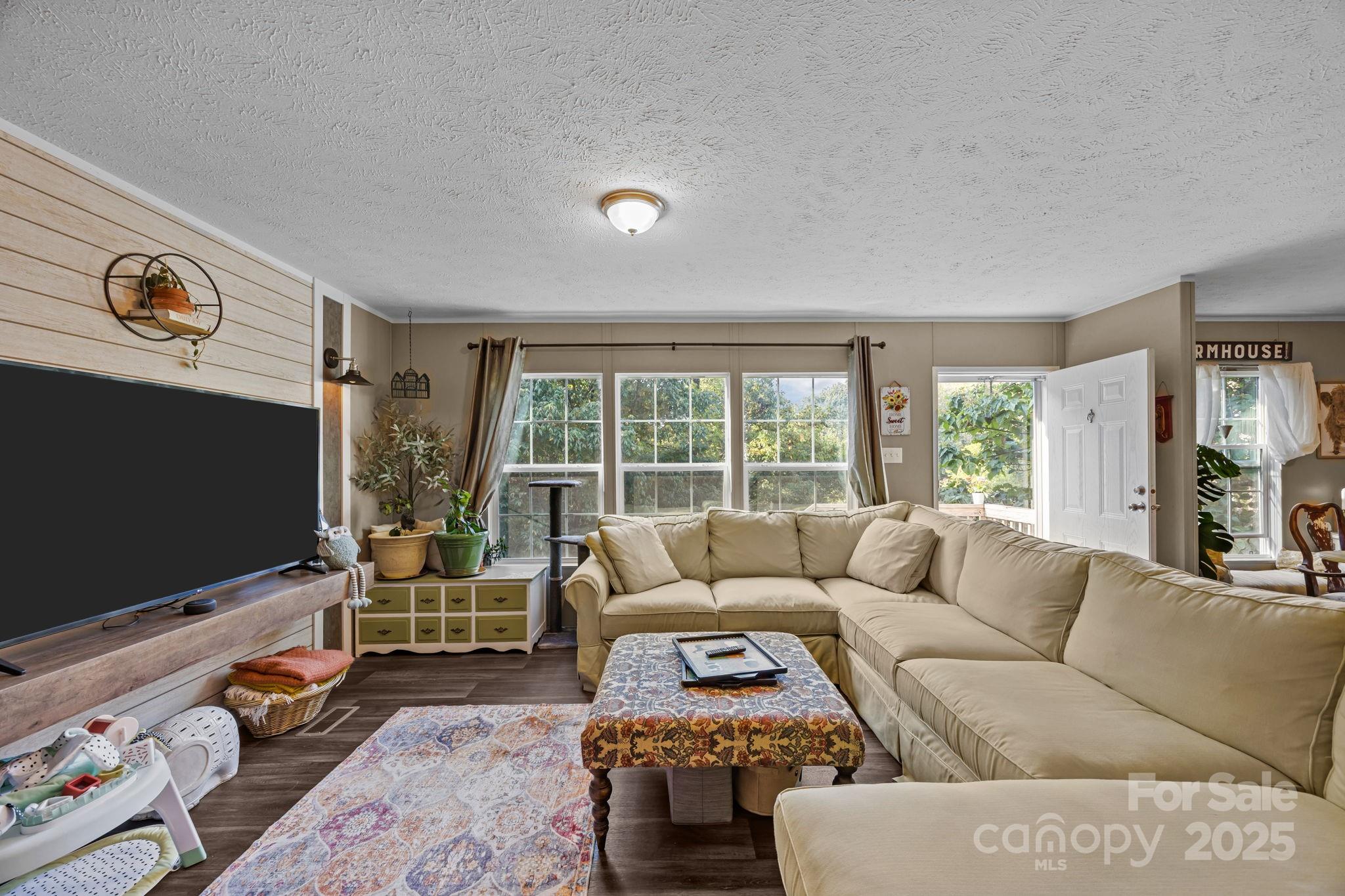 57 Persimmon Lane