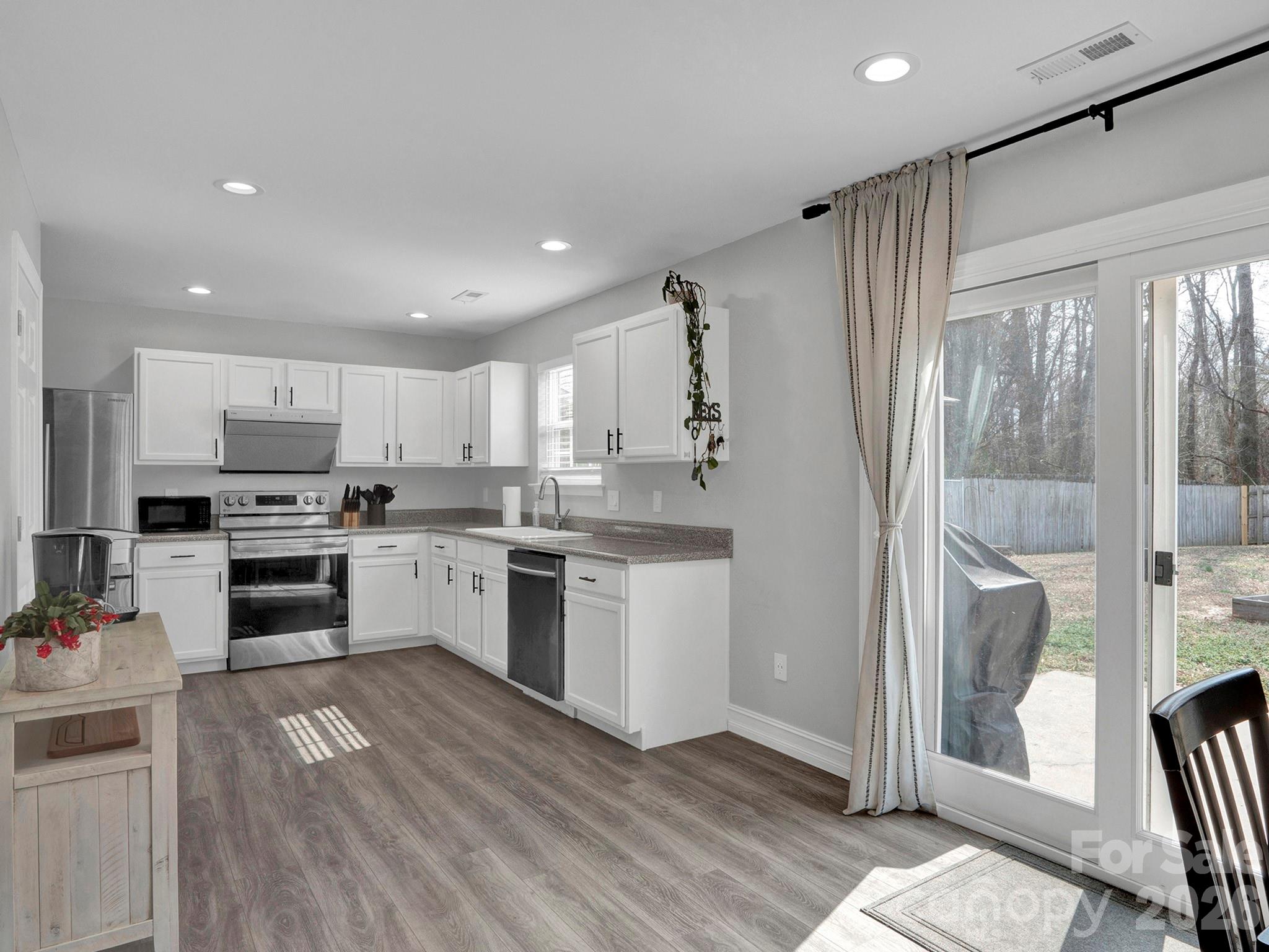 Arbor Glen - Residential