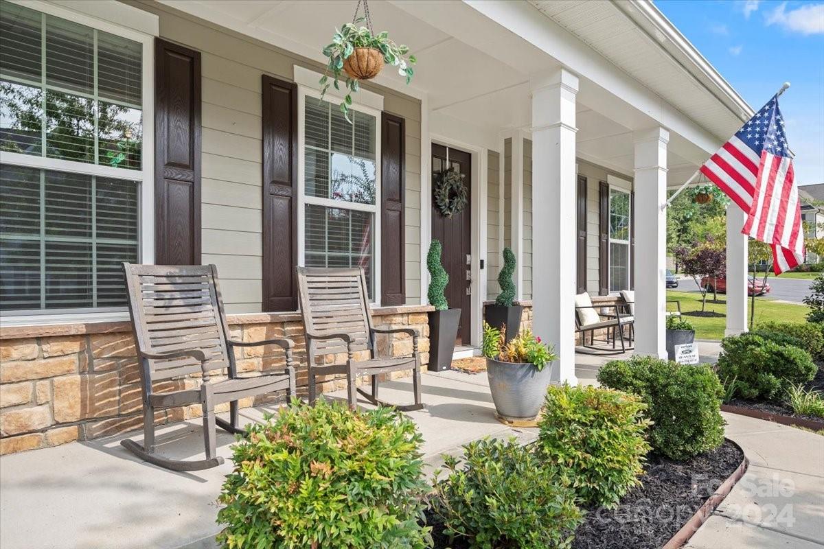 The Palisades - Residential