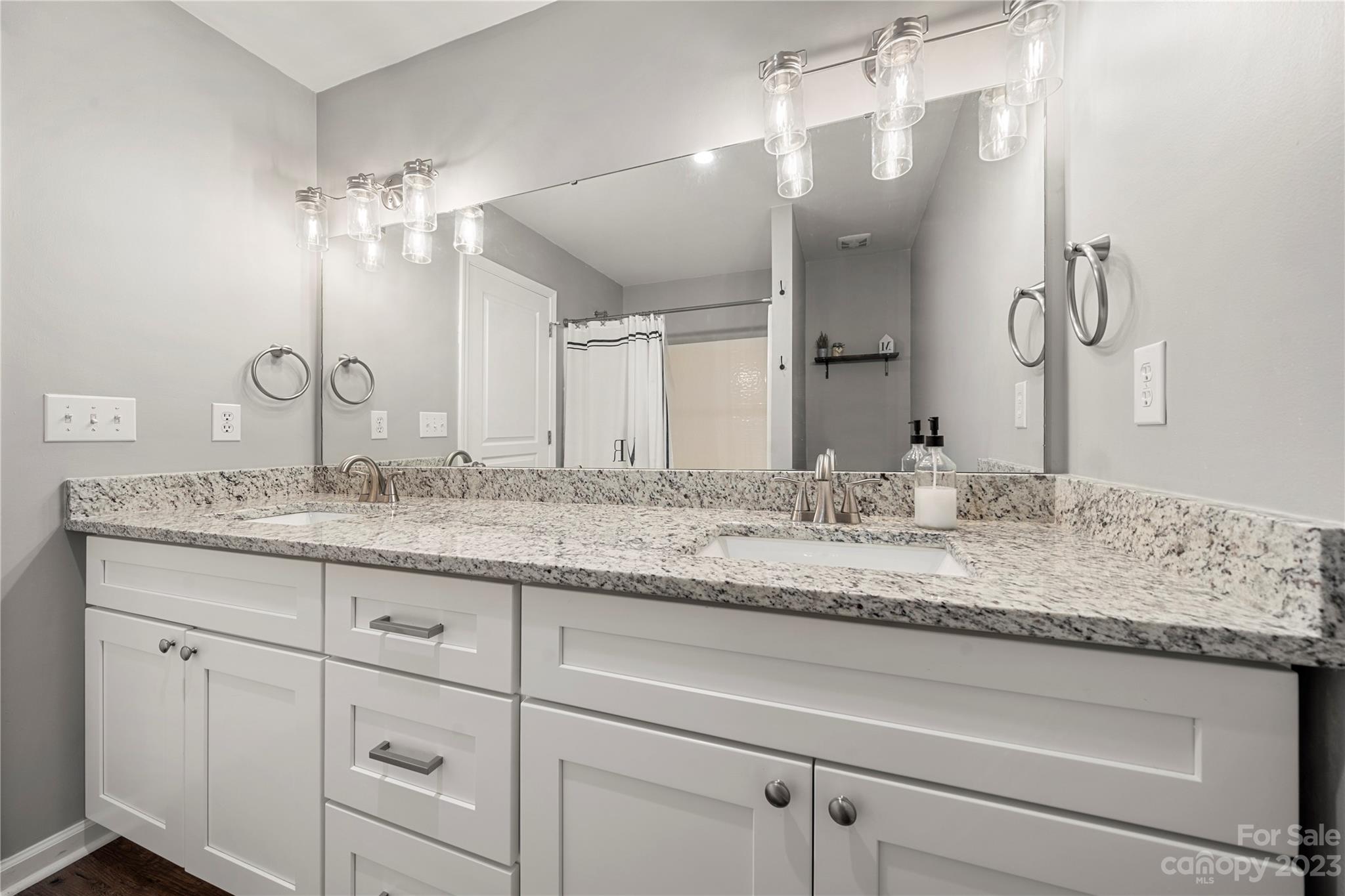 Taylor Glenn - Residential