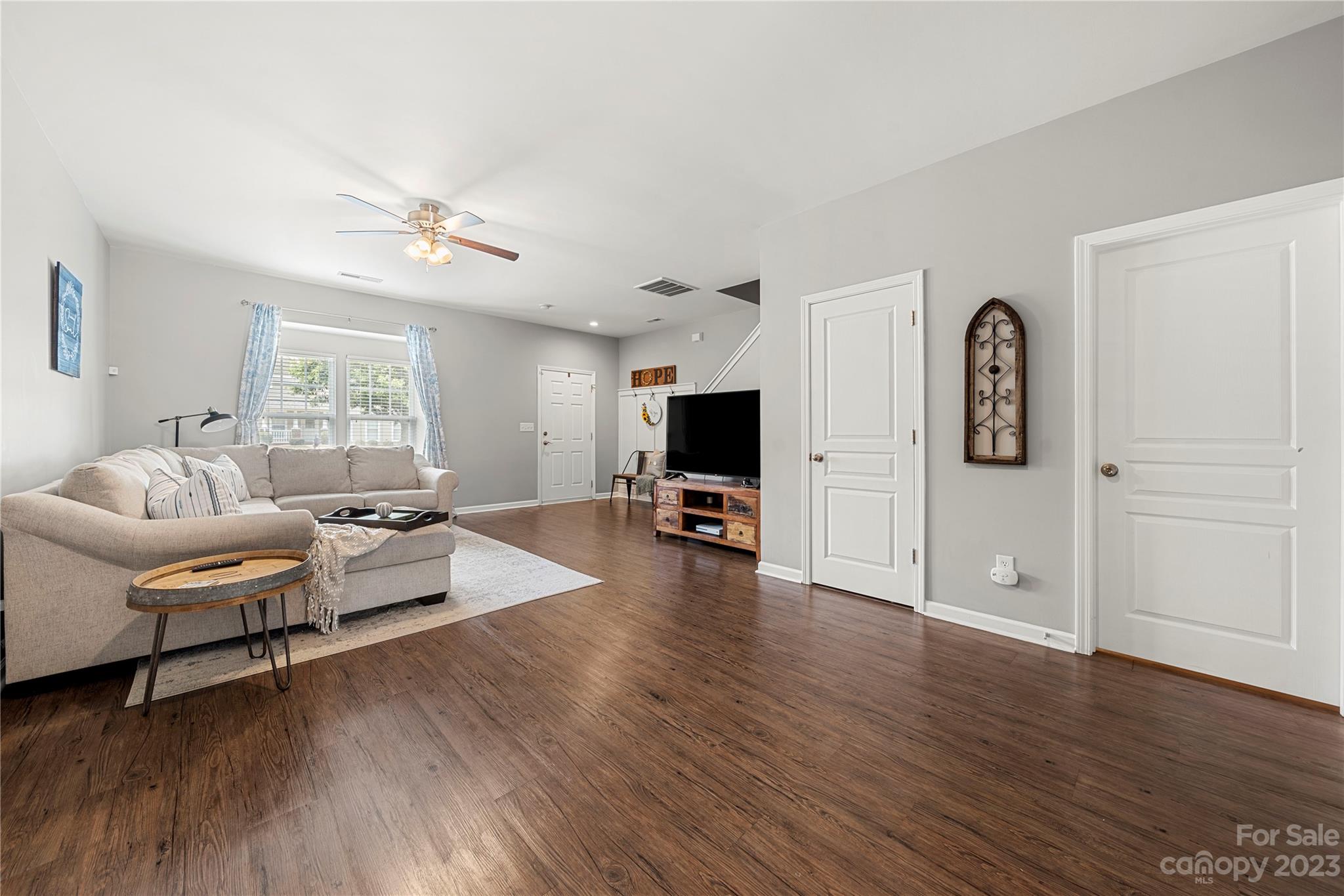 Taylor Glenn - Residential