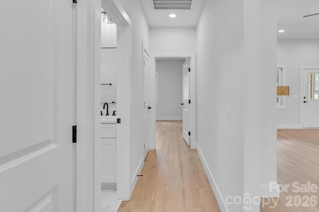 CLONINGER RIDGE - Residential