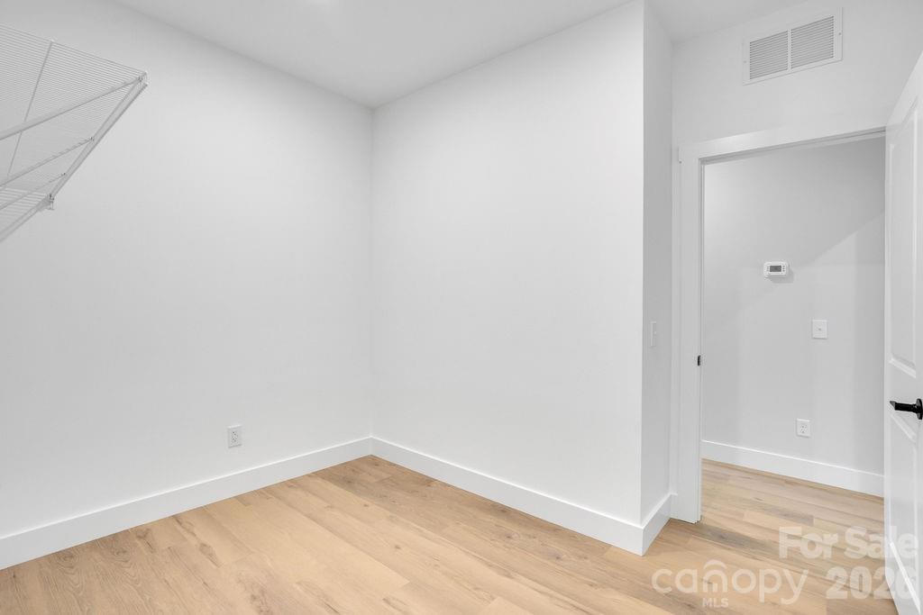 CLONINGER RIDGE - Residential