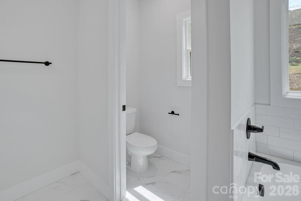 CLONINGER RIDGE - Residential