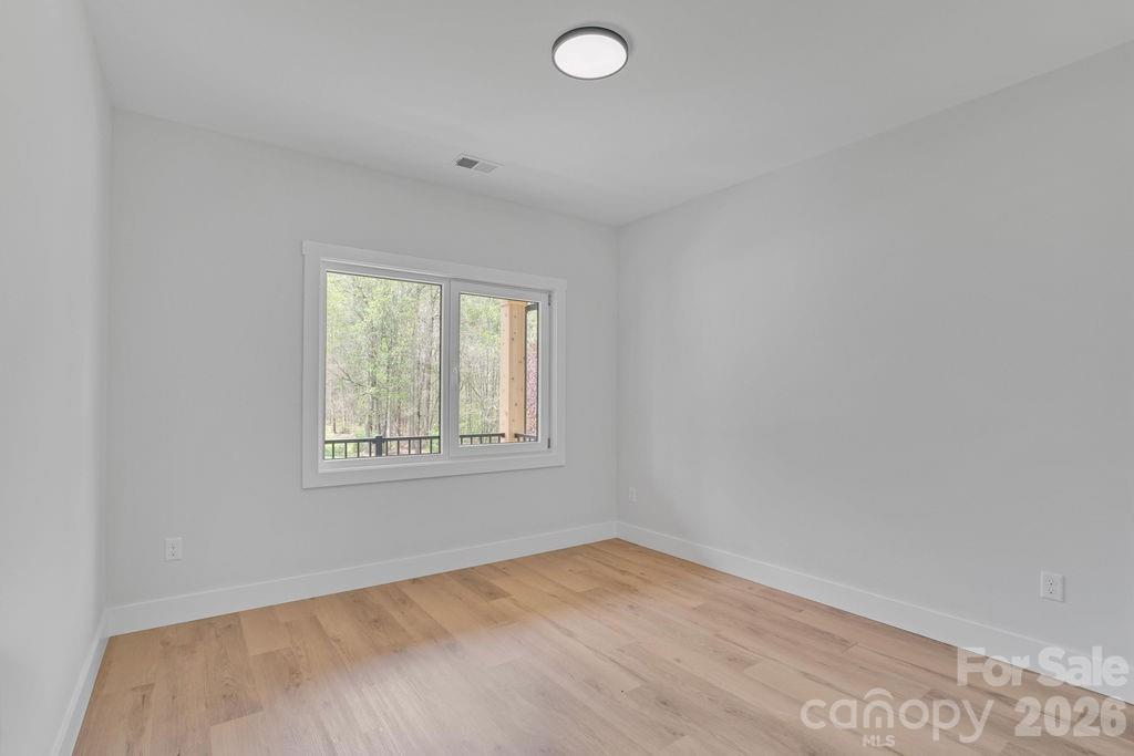 CLONINGER RIDGE - Residential