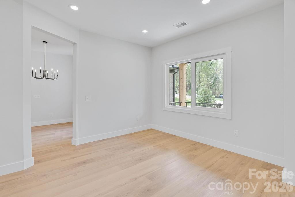 CLONINGER RIDGE - Residential