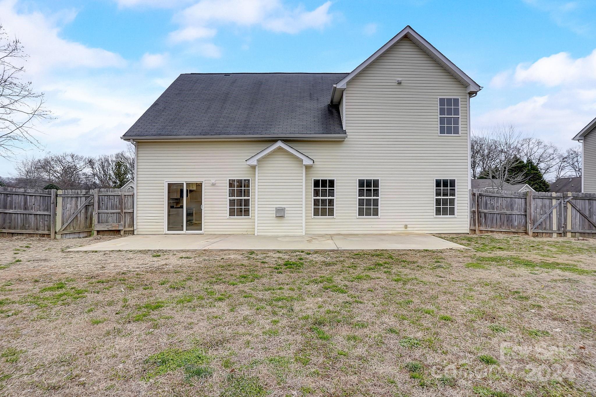 Oakstone - Residential