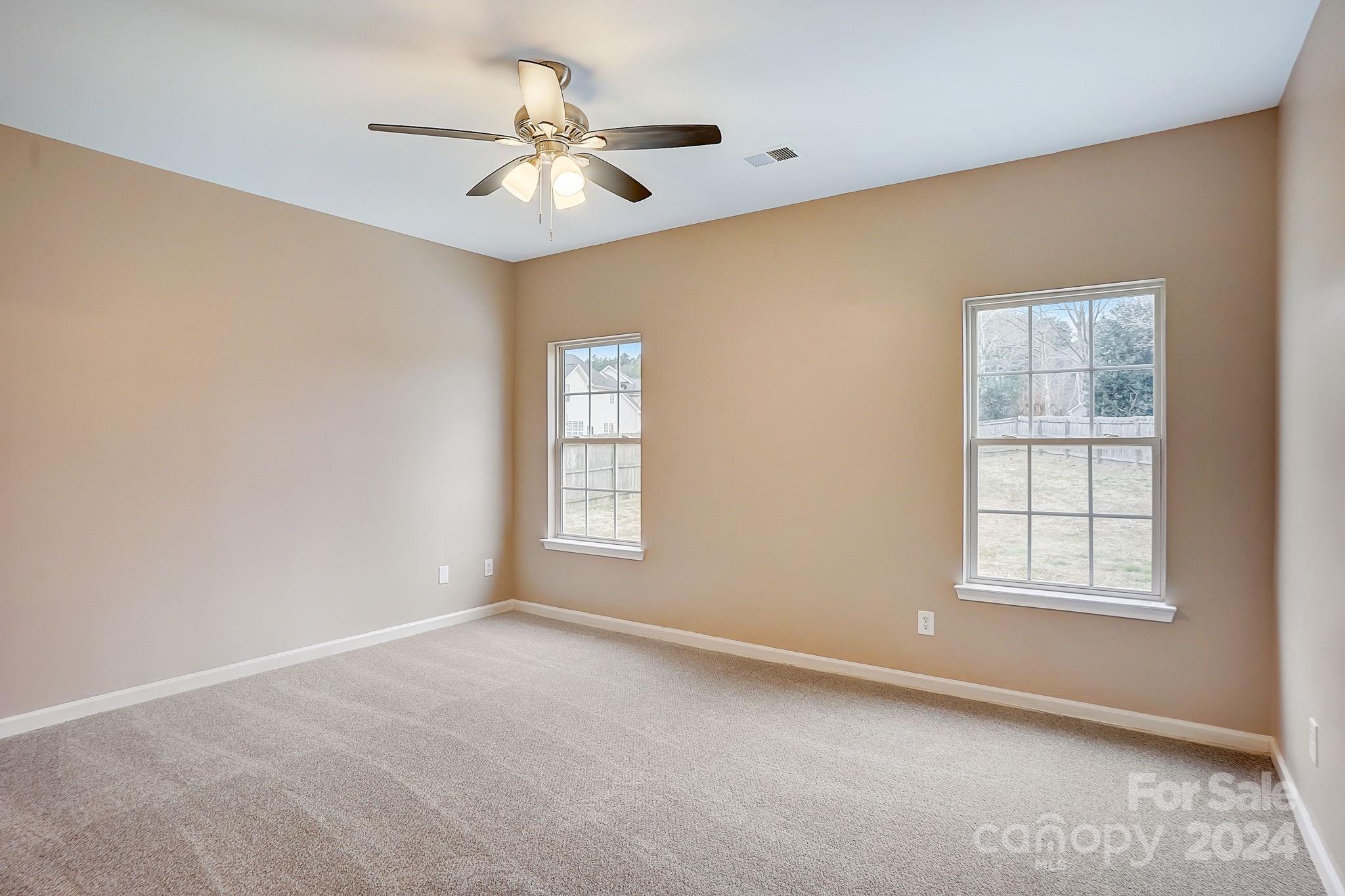 Oakstone - Residential