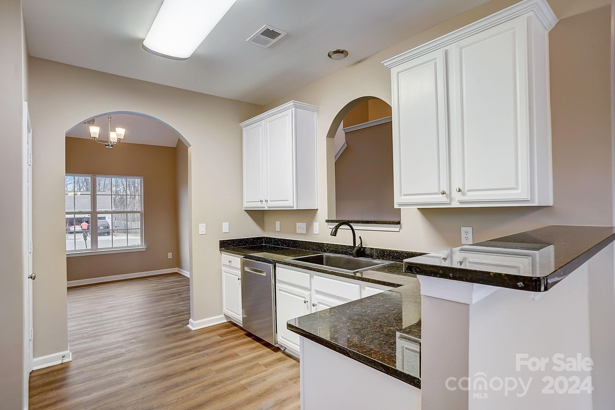 Oakstone - Residential