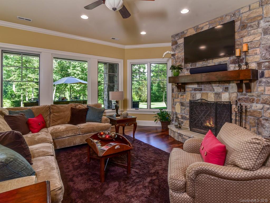 The Cliffs at Walnut Cove - Residential