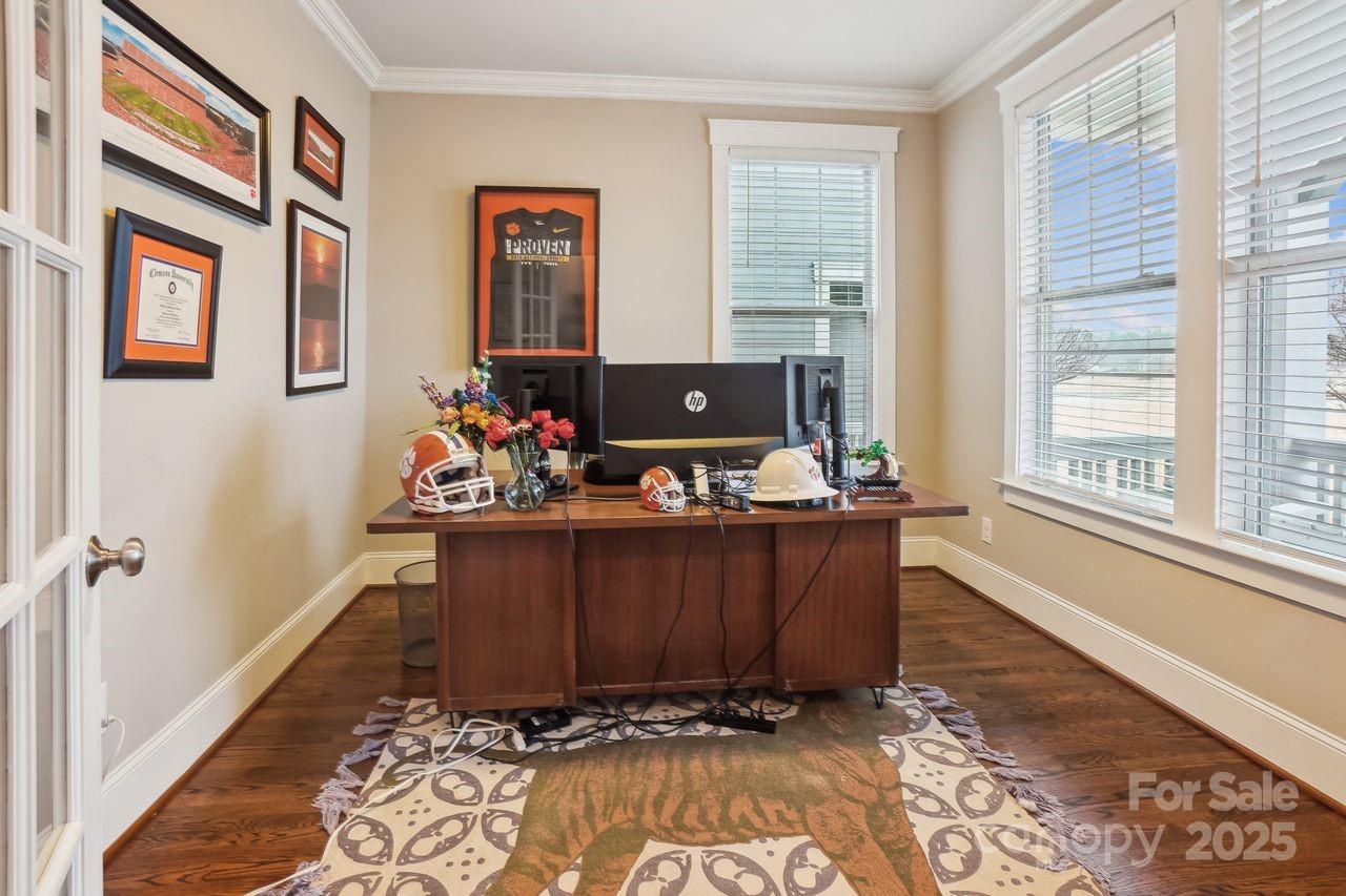 Riverwalk - Residential