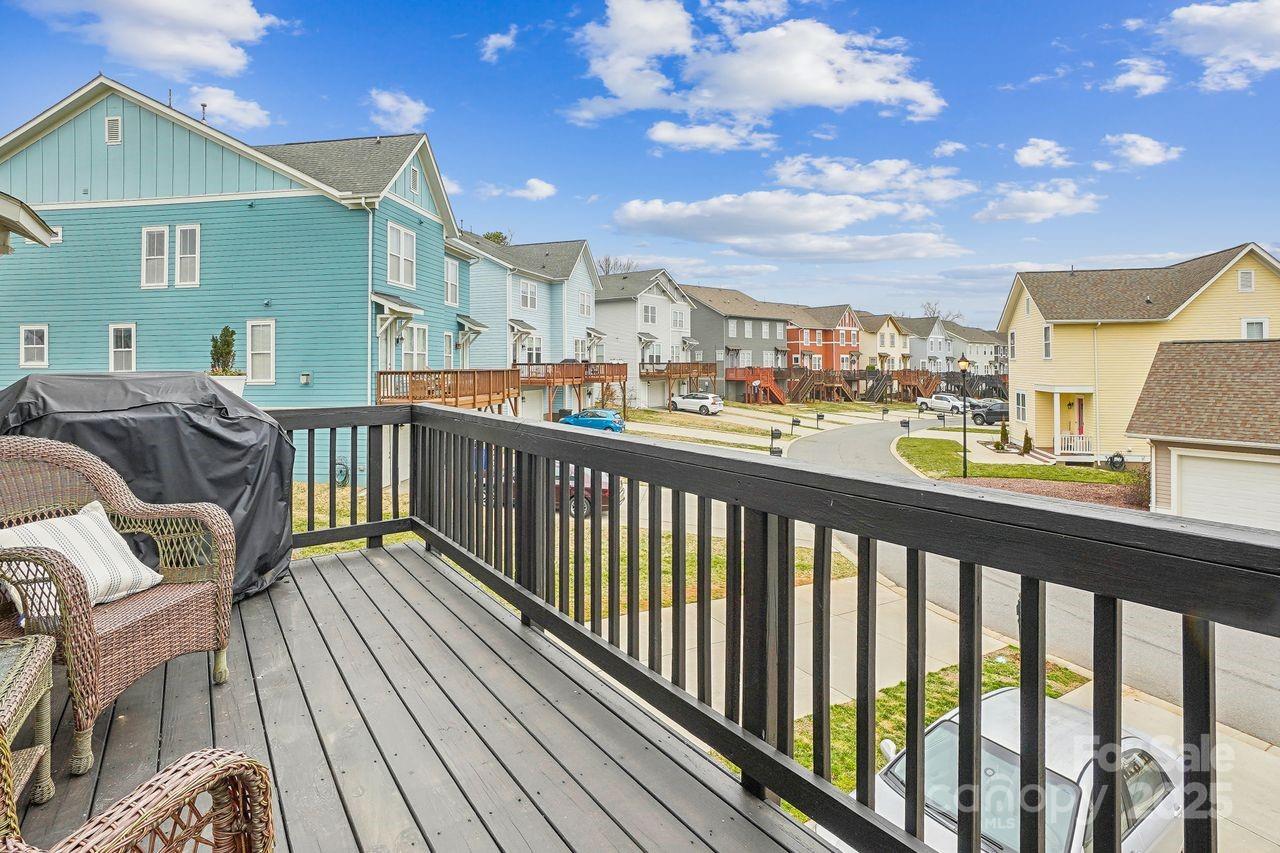 Riverwalk - Residential