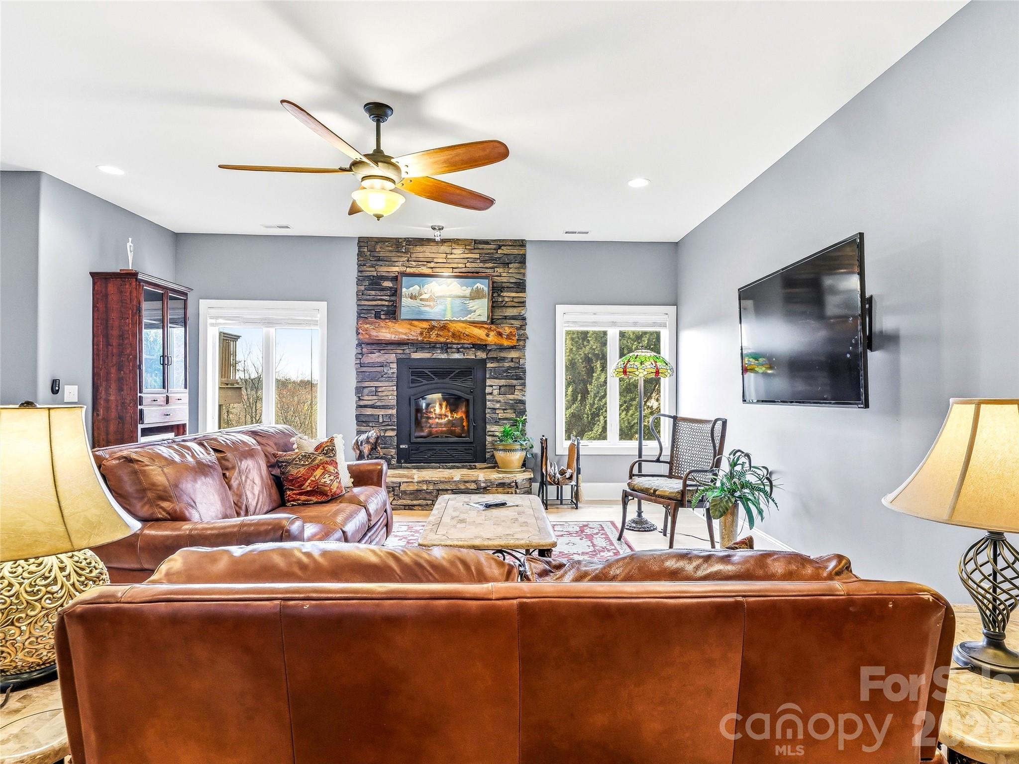 Hughes Creek Preserve - Residential