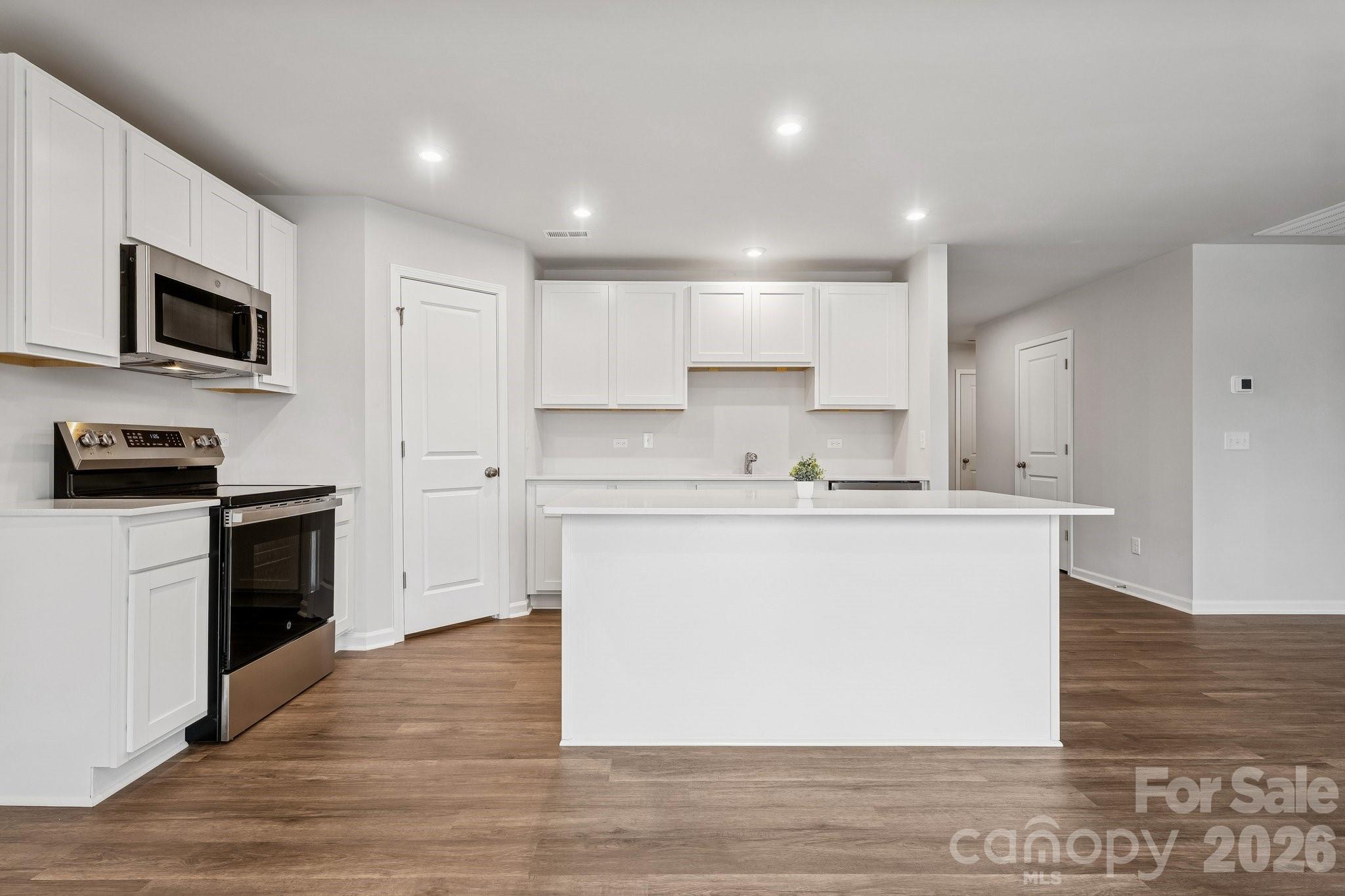 The Retreat at Laurelbrook - Residential