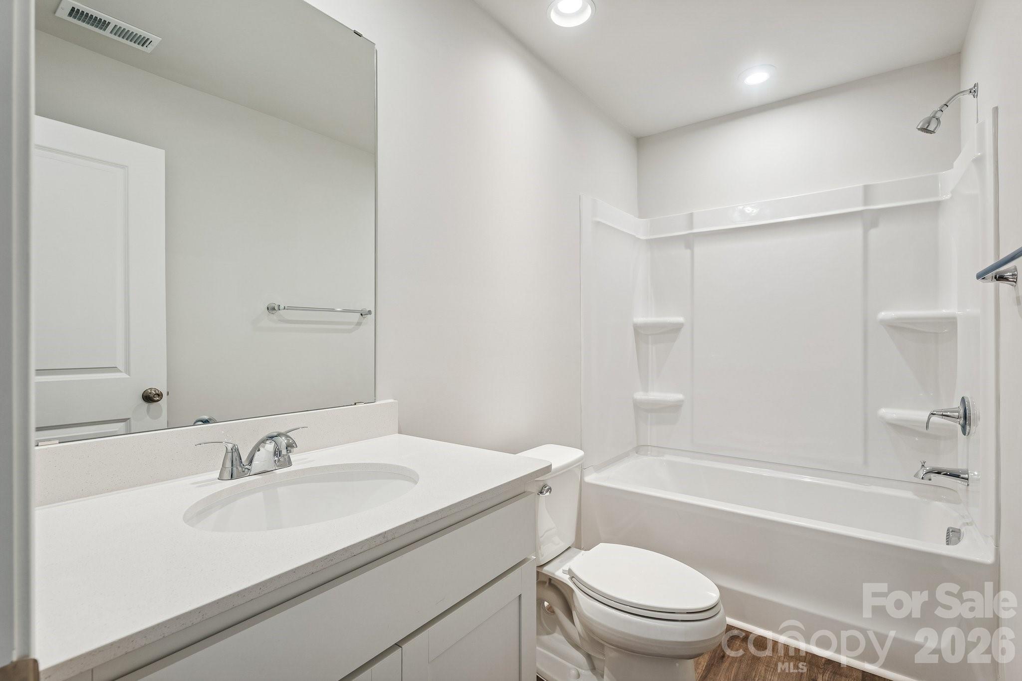 The Retreat at Laurelbrook - Residential