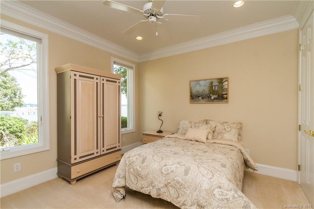 Governors Island - Residential