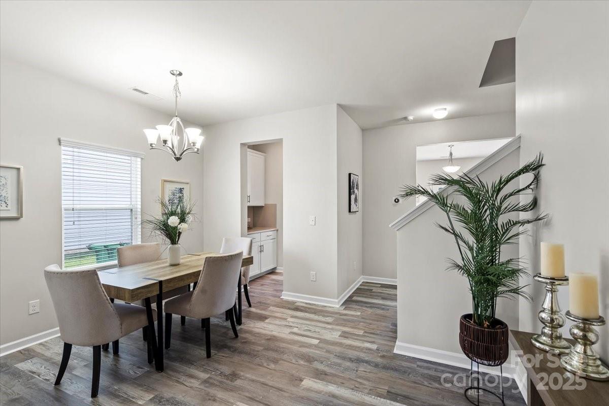 10111 Snowbell Court