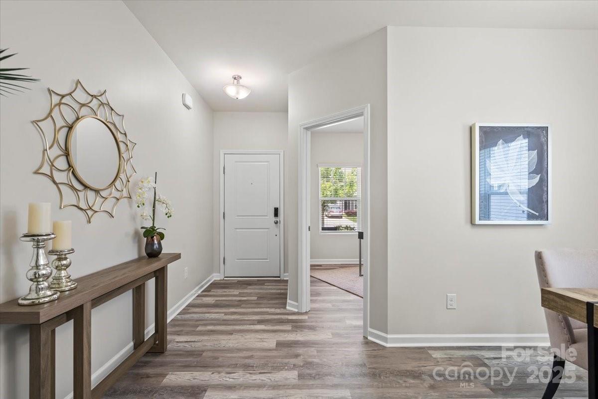 10111 Snowbell Court