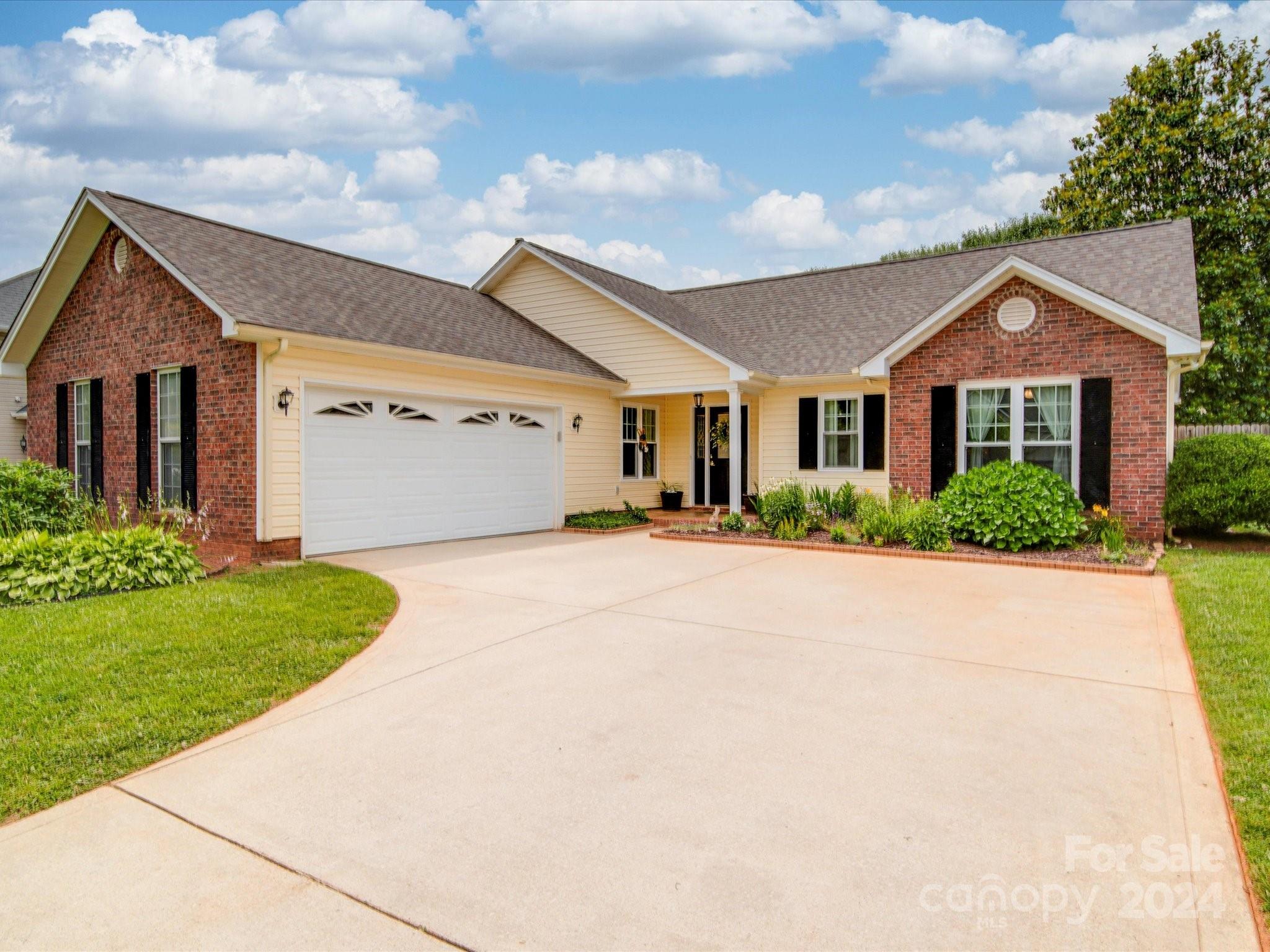 Huntington Forest - Residential