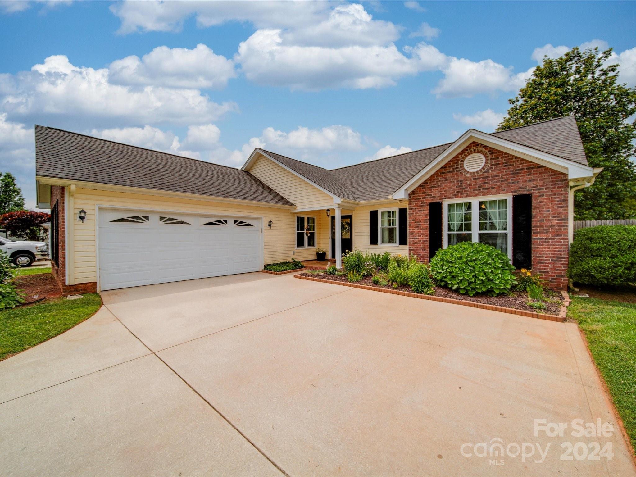 Huntington Forest - Residential